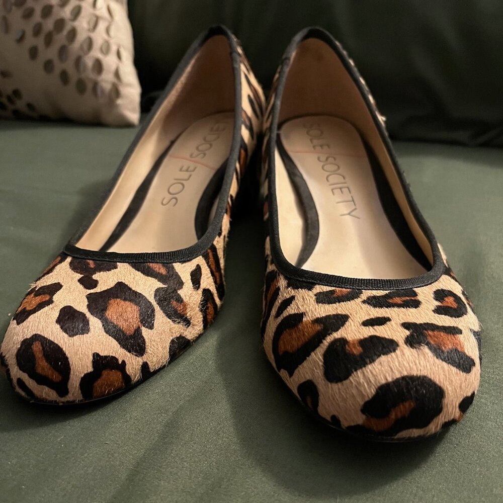 Sole Society Women's Round Toe Jocelyn Pump 7.5 Leopard print